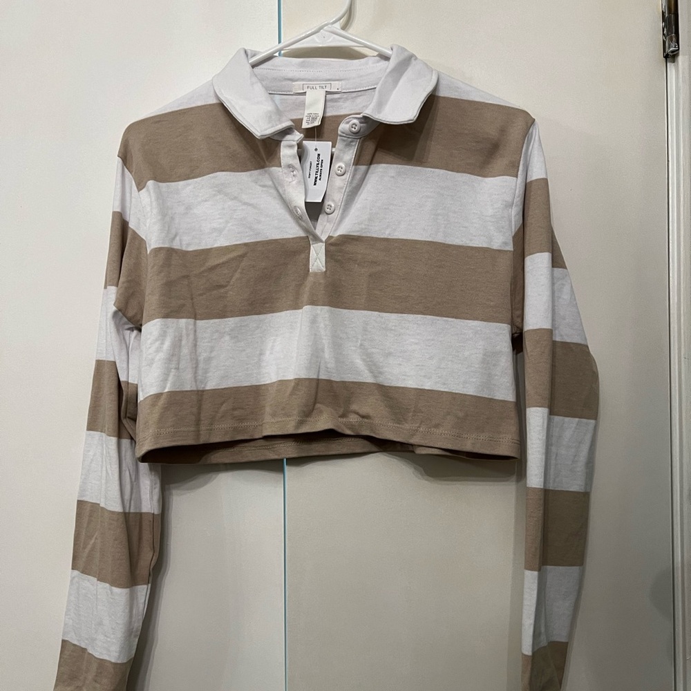 NWT Tilly’s crop striped rugby - size S